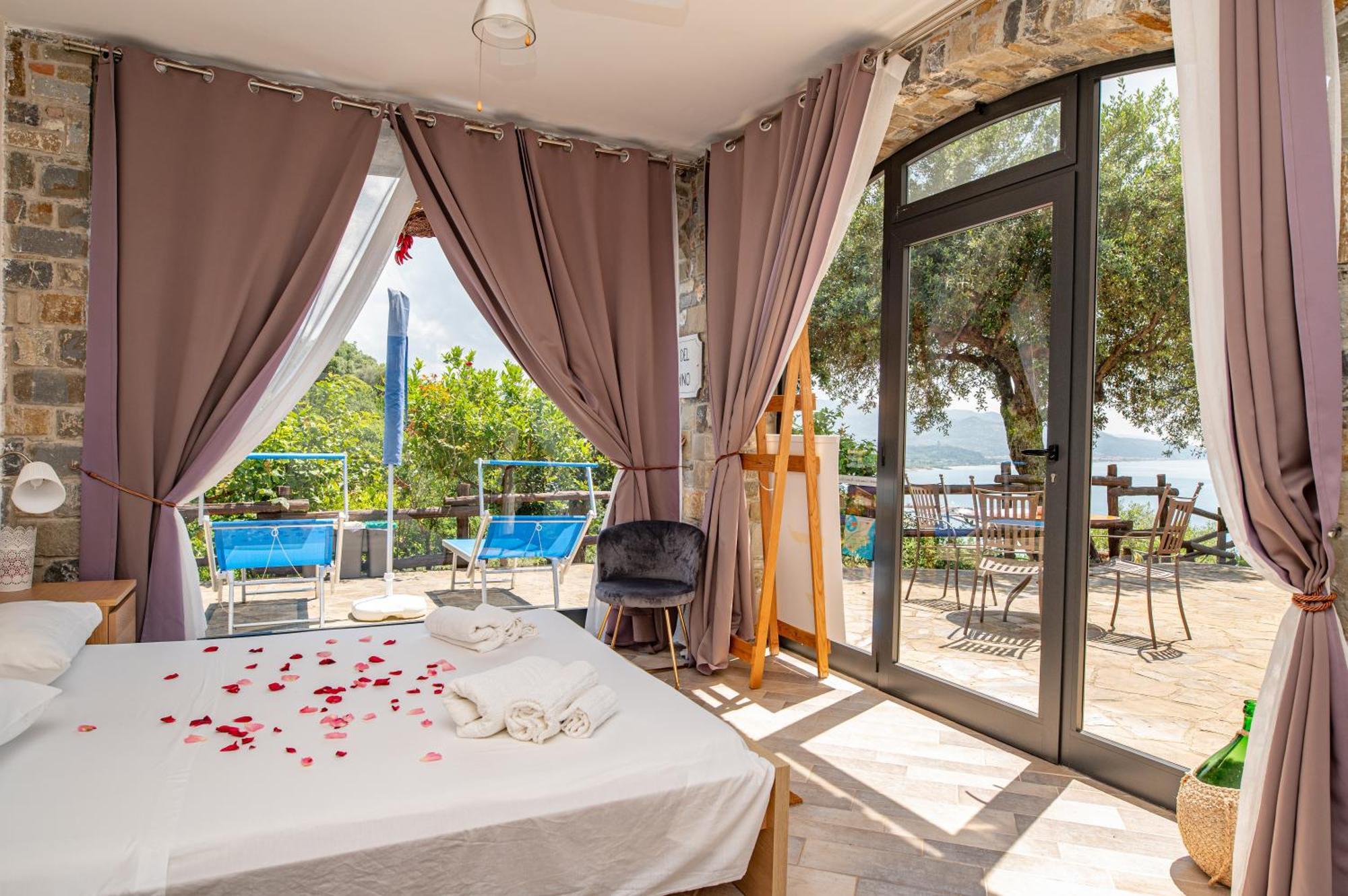 Romantik House Belvedere Holiday home Casal Velino